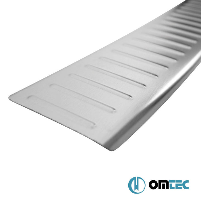 Arka Tampon Eşiği Paslanmaz Çelik (Taşlı) - Bmw 1 Series - HB 5D E87 - (2004 - 2011)