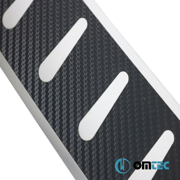 Karbon Folyolu Arka Tampon Eşiği Paslanmaz Çelik - Bmw 5 Series - SD G30 - (2017 - 2024)