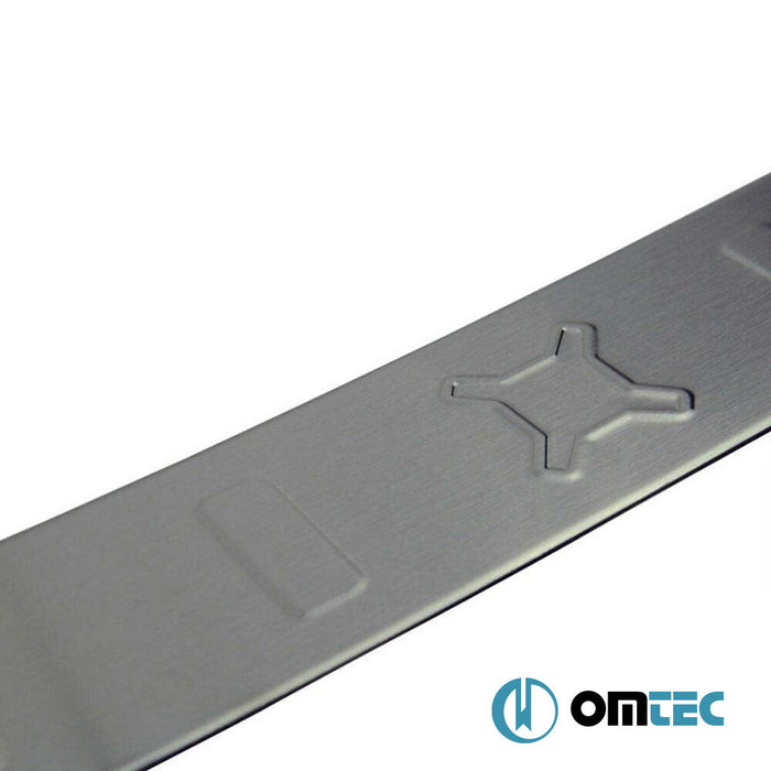 Arka Tampon Eşiği Paslanmaz Çelik (Siyah - Taşlı) - Jeep Renegade - SUV BU - (2015 - )