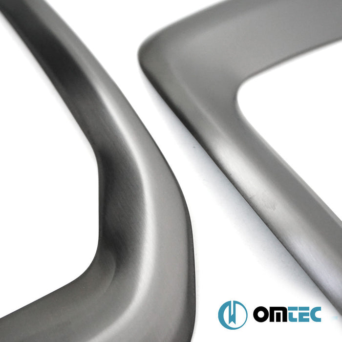 Sis Farı Çerçevesi 2 Prç. P.Çelik (Siyah - Taşlı) - Jeep Renegade - SUV BU PRE - FL - (2015 - 2019)