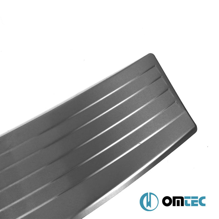 Arka Tampon Eşiği Paslanmaz Çelik (Siyah - Taşlı) - Fiat Freemont - SUV JC - (2012 - 2015)