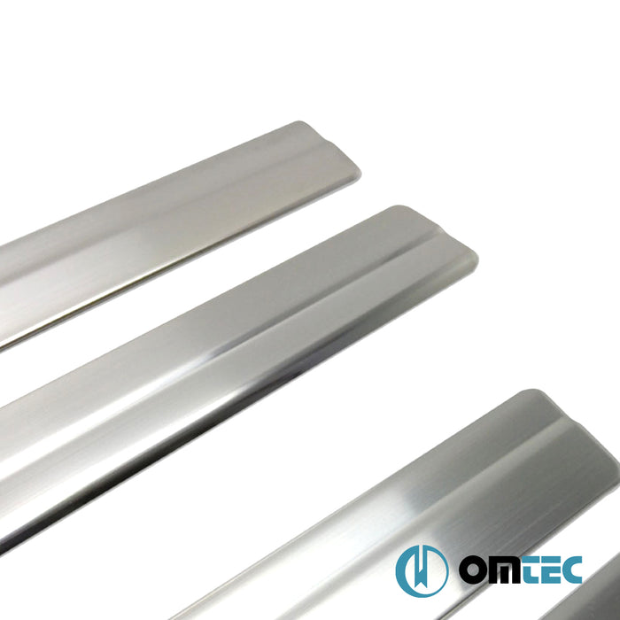 Norm Kapı Eşiği 4 Prç. Paslanmaz Çelik - Ford Focus - HB 5D III - (2011 - 2018)