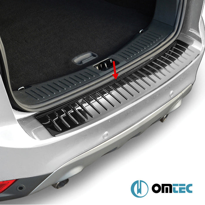 Arka Tampon Eşiği Paslanmaz Çelik (Siyah) - Ford Kuga - SUV C394 - (2008 - 2013)