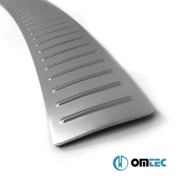 Arka Tampon Eşiği Paslanmaz Çelik (Taşlı) - Ford Kuga - SUV C394 - (2008 - 2013)