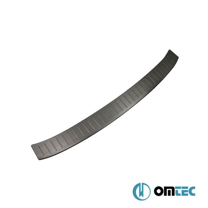 Arka Tampon Eşiği Paslanmaz Çelik (Siyah - Taşlı) - Ford Kuga - SUV C520 - (2013 - 2020)