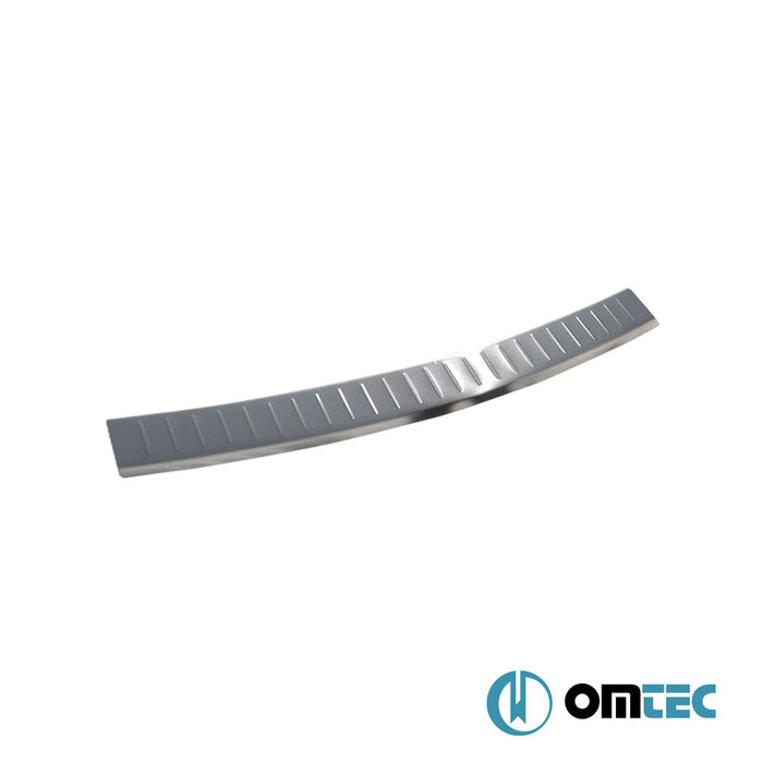 Arka Tampon Eşiği Paslanmaz Çelik (Taşlı) - Mitsubishi Outlander - SUV GF PRE - FL - (2012 - 2015)