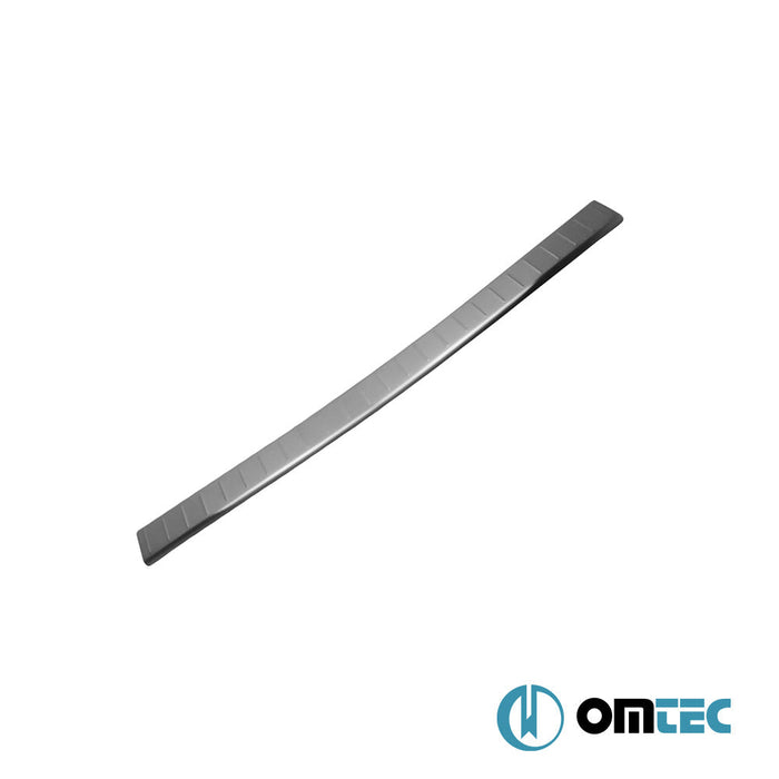 Arka Tampon Eşiği Paslanmaz Çelik (Taşlı) - Nissan Juke - SUV F15 FL - (2014 - 2019)