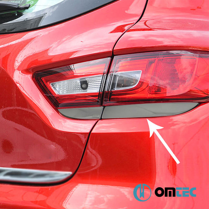 Stop Alt Çıtası 4 Prç. Paslanmaz (Siyah) - Renault Clio - HB 5D BH - (2012 - 2018)