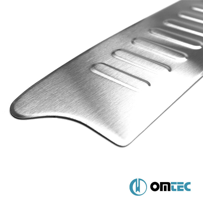 Arka Tampon Eşiği Paslanmaz Çelik (Taşlı) - Renault Trafic - VAN X83 - (2001 - 2014)