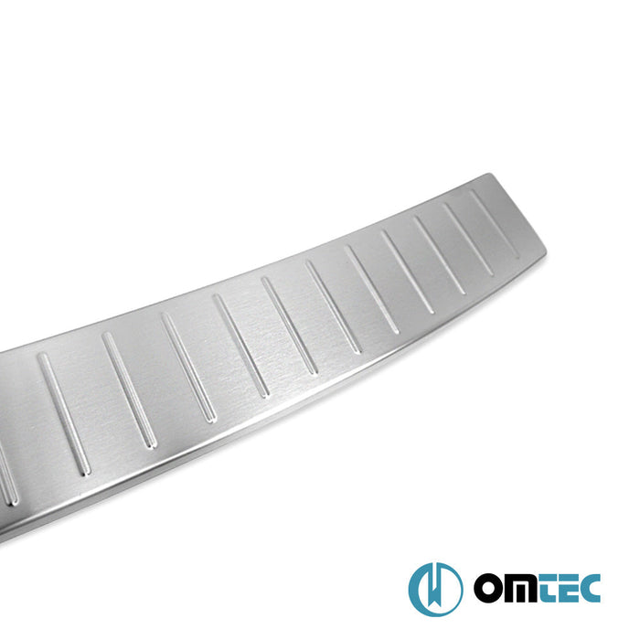 Arka Tampon Eşiği Paslanmaz Çelik (Taşlı) - Skoda Octavia - SW 5E - (2013 - 2019)