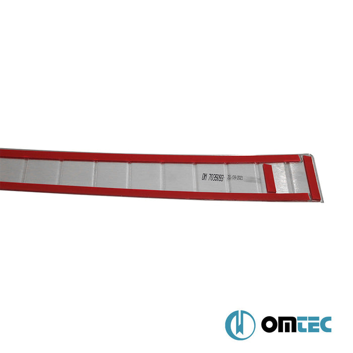 Arka Tampon Eşiği Paslanmaz Çelik (Parlak) - Toyota Rav4 - SUV XA50 - (2018 - )