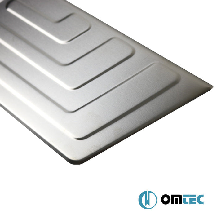 Arka Tampon Eşiği Paslanmaz Çelik (Taşlı) - Volkswagen Amarok - PK 2H - (2010 - 2022)