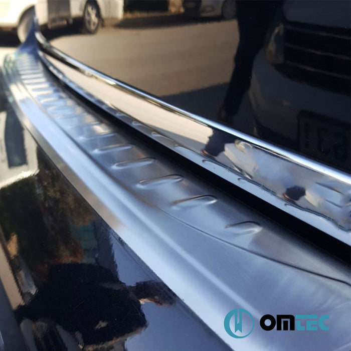 Arka Tampon Eşiği Paslanmaz Çelik (Taşlı) - Volkswagen Passat - SD 3C(B7) - (2010 - 2015)