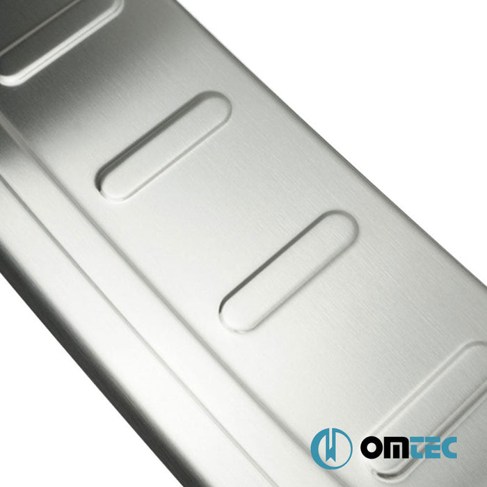 Arka Tampon Eşiği Paslanmaz Çelik (Taşlı) - Volkswagen Passat - SW 3G(B8) - (2015 - 2019)