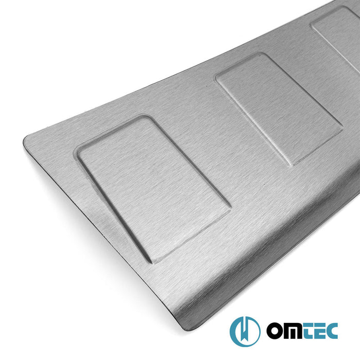 Arka Tampon Eşiği Paslanmaz Çelik (Taşlı) - Volvo Xc70 - SW I - (1997 - 2000)